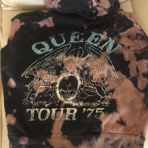 Cotton On Tie Dye Hoodie in size medium 🎉